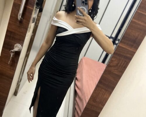 Monochrome Off-Shoulder Midi photo review